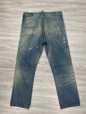 Fettfarbsplatter-Design gerade Bein Jeans für eine künstlerische und edgy Ästhetik