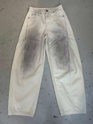 Design-Denim-Boden mit hoher Taille für eine schmeichelhafte Silhouette