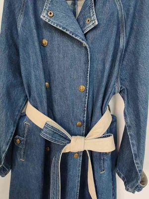 Weiches, empfindliches Stoff Jeans-Kleid für ein komfortables Gefühl