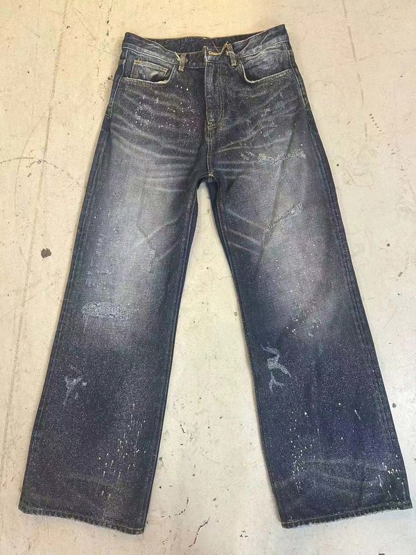 Vintage inspirierte Farbe Splatter Design Denim Boden für einen kräftigen Look
